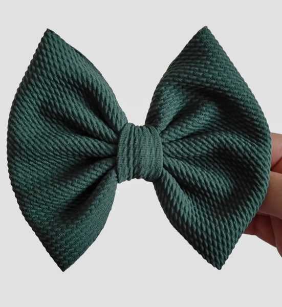 Solid Savannah Hair Bow